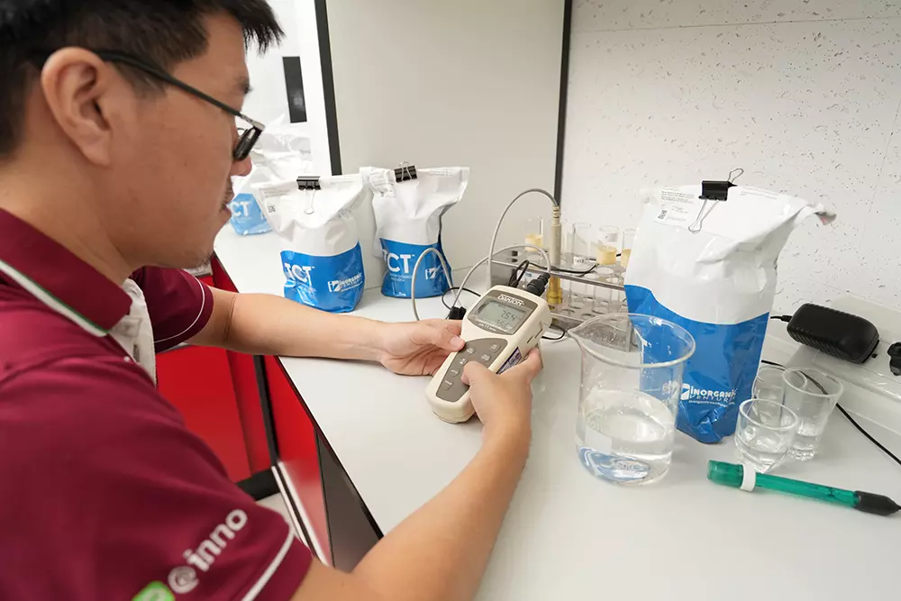 บริการสอบเทียบเครื่องมือวัด Conductivity Meter